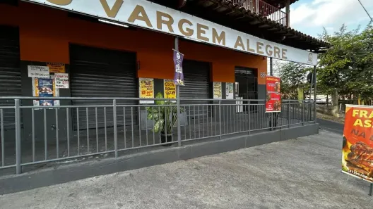 Ponto Comercial à venda, 360m² no Copacabana, Belo Horizonte