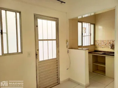 Casa com 1 Quarto para alugar, 30m² no Vila Jacuí, São Paulo