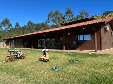 Fazenda/Sítio com 3 Quartos à venda, 90543m² no Centro, Antônio Carlos