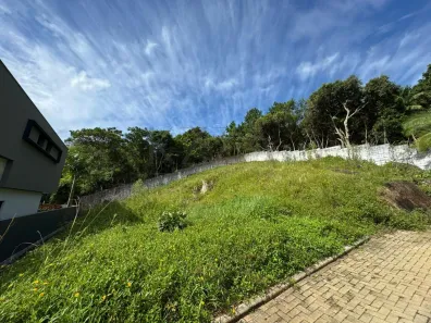 Lote/Terreno com 1 Quarto à venda, 650m² no Cachoeira do Bom Jesus, Florianópolis