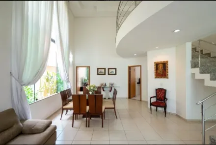 Casa de Condomínio com 4 Quartos à venda, 377m² no Jardins Atenas, Goiânia
