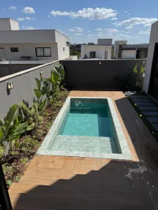Casa de Condomínio com 4 Quartos à venda, 244m² no Jardins Porto, Senador Canedo