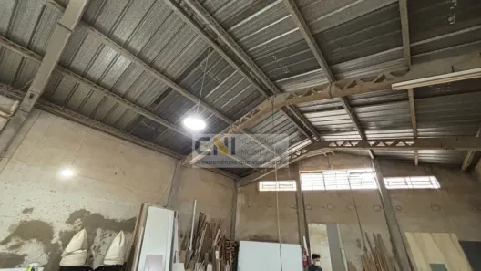 Imóvel Comercial com 1 Quarto à venda, 320m² no Jardim Agari, Londrina