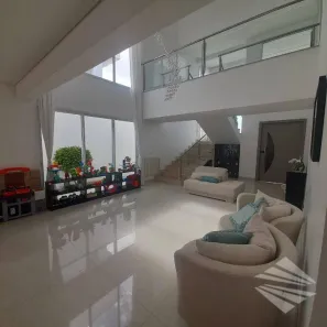 Casa de Condomínio com 3 Quartos à venda, 355m² no Piracangaguá, Taubaté