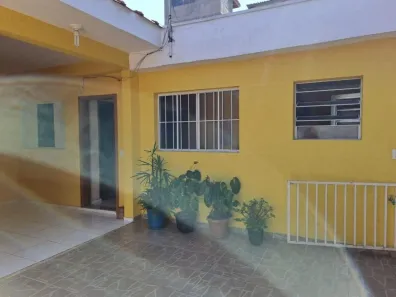 Sobrado com 3 Quartos para alugar, 90m² no Jardim Rosemary, Cotia