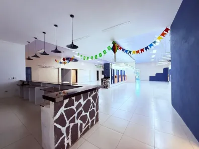 Ponto Comercial com 1 Quarto para alugar, 370m² no Fátima, Teresina
