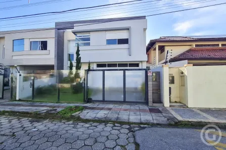 Casa com 3 Quartos para alugar, 188m² no Córrego Grande, Florianópolis