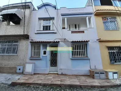 Casa com 3 Quartos para alugar, 150m² no Tijuca, Rio de Janeiro