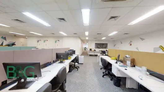 Prédio Comercial para alugar, 3700m² no Campos Elíseos, São Paulo