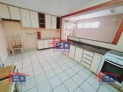 Sobrado com 3 Quartos à venda, 198m² no Vila Osasco, Osasco