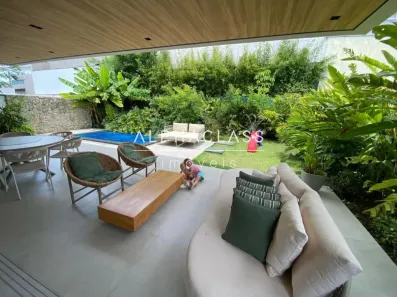 Casa de Condomínio com 4 Quartos à venda, 360m² no Tamboré, Santana de Parnaíba