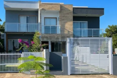 Sobrado com 2 Quartos à venda, 117m² no Ingleses do Rio Vermelho, Florianópolis
