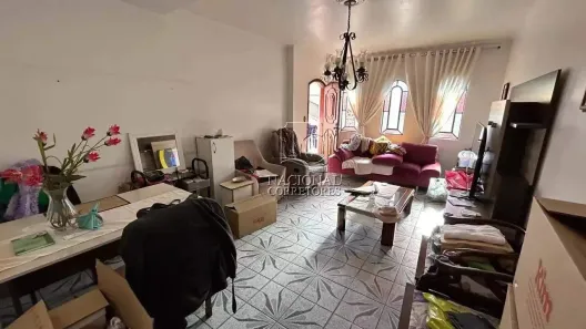 Sobrado com 3 Quartos à venda, 201m² no Parque Jaçatuba, Santo André