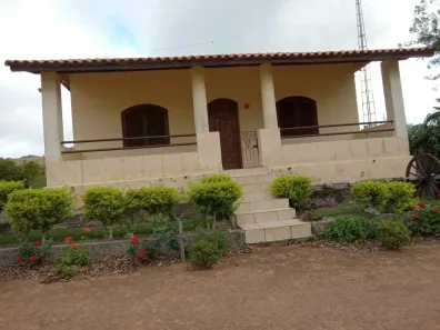 Fazenda/Sítio com 2 Quartos à venda, 300m² no Centro (Canguera), São Roque