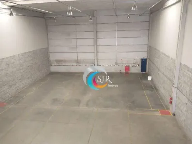 Galpão/Depósito/Armazém para alugar, 911m² no Piraporinha, Diadema