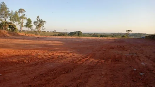 à venda, 100m² no Jardim Santana, Jacareí