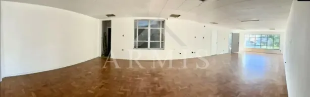 Sala Comercial à venda, 116m² no Liberdade, São Paulo