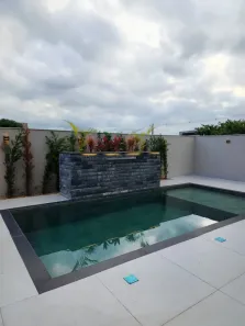 Casa de Condomínio com 3 Quartos à venda, 196m² no Conjunto Habitacional Alexandre Urbanas, Londrina