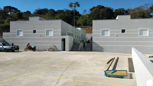 Casa de Condomínio com 2 Quartos à venda, 53m² no Chácaras Pousada do Vale, São José dos Campos