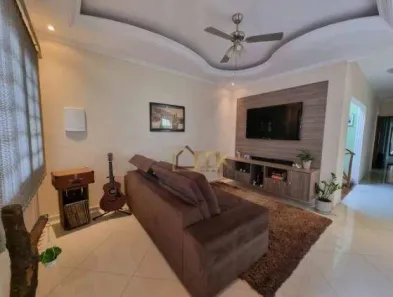 Casa com 3 Quartos à venda, 200m² no Esplanada Santa Helena, Taubaté