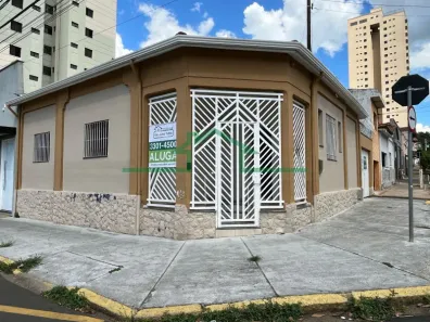 Casa com 3 Quartos para alugar, 115m² no Cidade Alta, Piracicaba