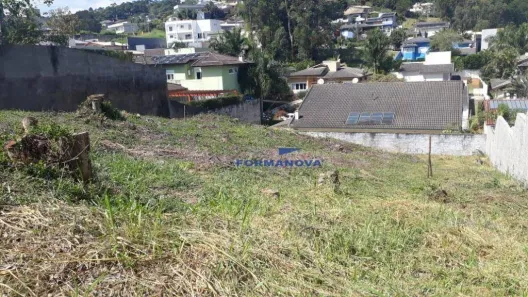 Lote/Terreno à venda, 600m² no Jardim Indaiá, Embu das Artes