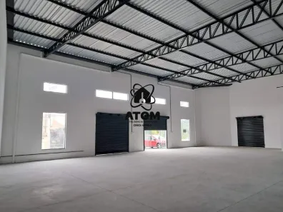 Galpão/Depósito/Armazém para alugar, 350m² no Jardim Continental, Taubaté