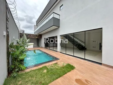 Casa com 3 Quartos à venda, 249m² no Laranjeiras, Uberlândia