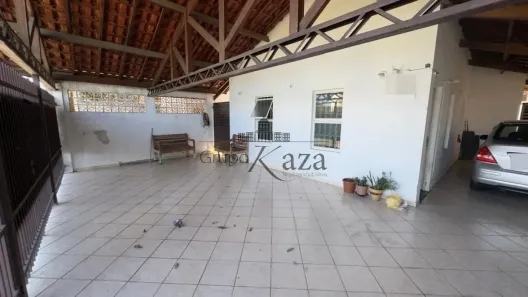 Casa com 3 Quartos à venda, 207m² no Parque Industrial, São José dos Campos