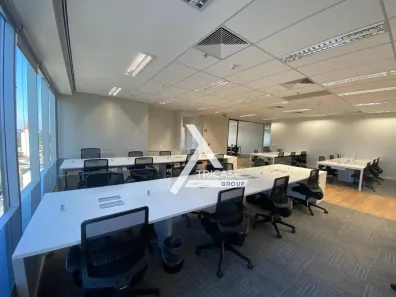 Sala Comercial para alugar, 882m² no Vila São Francisco (Zona Sul), São Paulo
