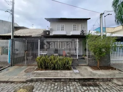 Casa de Condomínio com 3 Quartos à venda, 193m² no Campo Grande, Rio de Janeiro