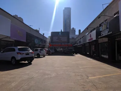 Ponto Comercial para alugar, 250m² no Setor Bueno, Goiânia