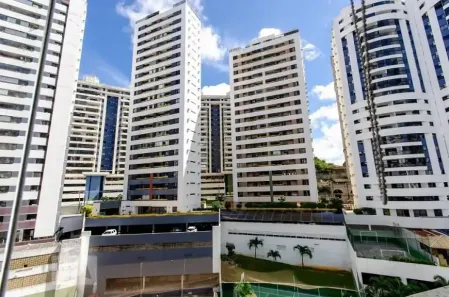 Apartamento com 4 Quartos à venda, 205m² no Pituba, Salvador