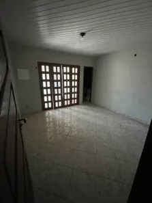 Casa com 3 Quartos para alugar, 300m² no Diamantino, Santarém