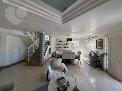 Casa com 4 Quartos à venda, 540m² no Maria Paula, São Gonçalo