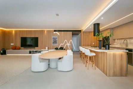 Apartamento com 3 Quartos à venda, 221m² no Itacorubi, Florianópolis