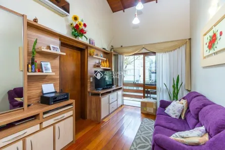 Casa com 3 Quartos à venda, 214m² no Menino Deus, Porto Alegre