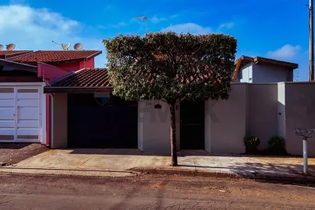 Casa com 2 Quartos à venda, 174m² no Jardim Nova Leme, Leme