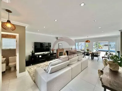 Casa de Condomínio com 3 Quartos à venda, 224m² no Nova Higienópolis, Jandira