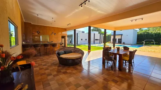 Fazenda/Sítio com 3 Quartos para venda ou aluguel, 600m² no Estâncias Aroeira, Trindade