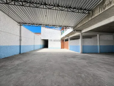 Galpão/Depósito/Armazém para alugar, 327m² no Industrial, Aracaju