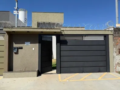 Casa com 3 Quartos para alugar, 120m² no Jardim Boa Esperança, Aparecida de Goiânia