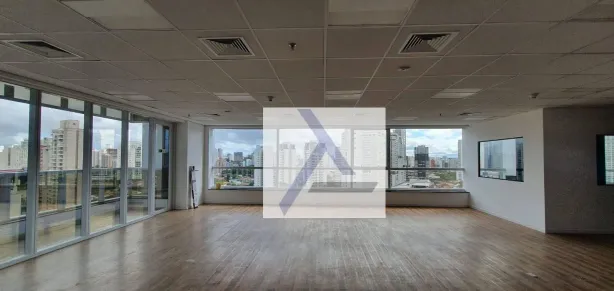 Sala Comercial para alugar, 405m² no Jardim das Acácias, São Paulo