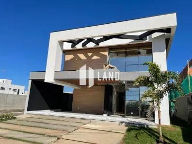 Casa de Condomínio com 4 Quartos à venda, 258m² no Cidade Alpha, Eusébio