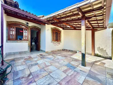 Casa com 2 Quartos à venda, 120m² no Santa Amélia, Belo Horizonte