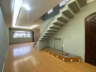 Sobrado com 3 Quartos à venda, 275m² no Parque das Nações, Santo André