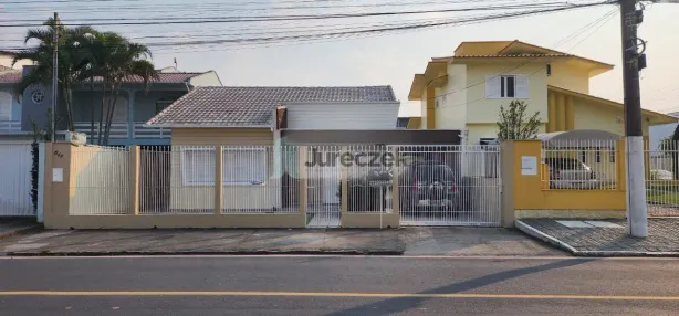 Casa com 4 Quartos à venda, 174m² no Santo Antônio de Pádua, Tubarão