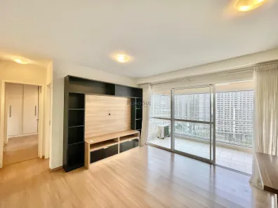 Apartamento com 2 Quartos para alugar, 64m² no Santo Amaro, São Paulo