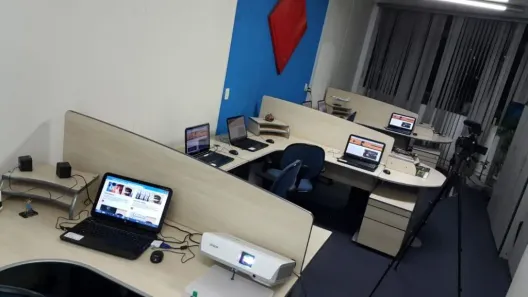 Sala Comercial para alugar, 79m² no República, São Paulo