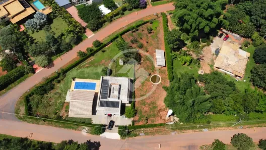 Casa de Condomínio com 3 Quartos à venda, 1600m² no , Hidrolândia